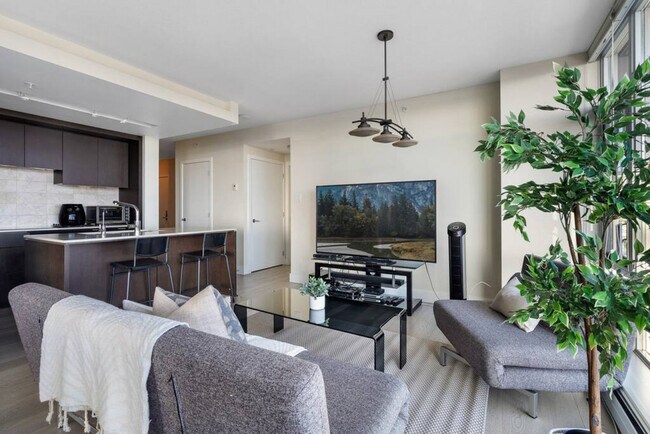 Photo - 158 13th St E Unit ID1051830P