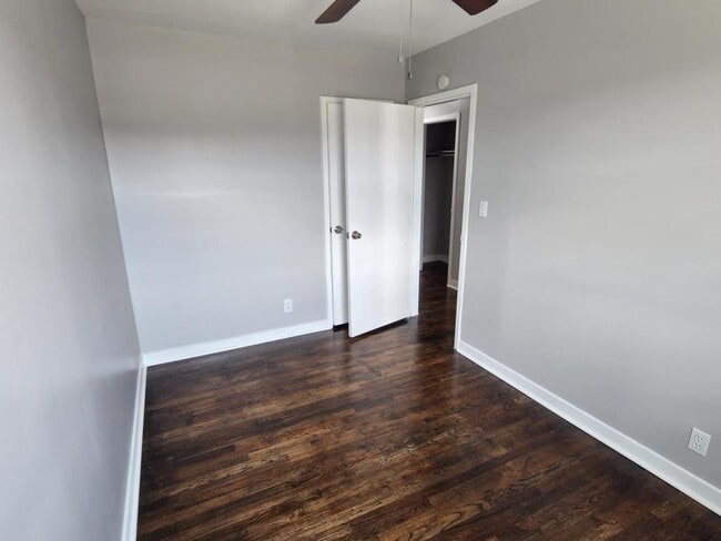 1059 Midland Ave