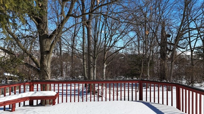 Photo - Spacious 5-Bedroom Family Home