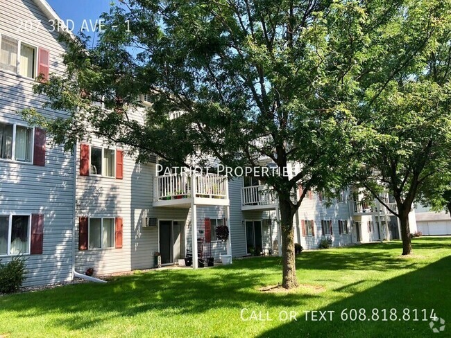 Building Photo - 1 bed/1 bath apartment in Monroe! Unit 1