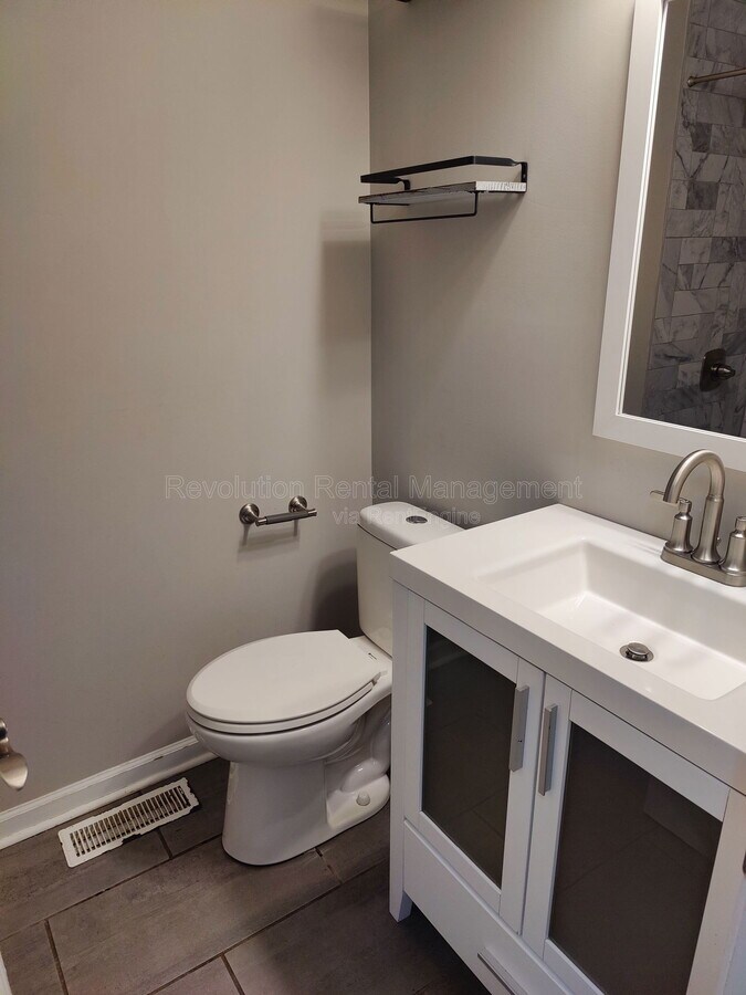 Photo - 1027 Mandalay Ct SW