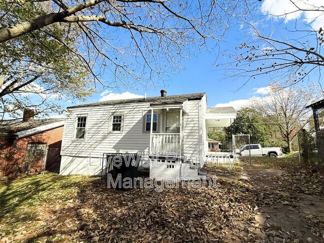 Photo - 1524 4th St N