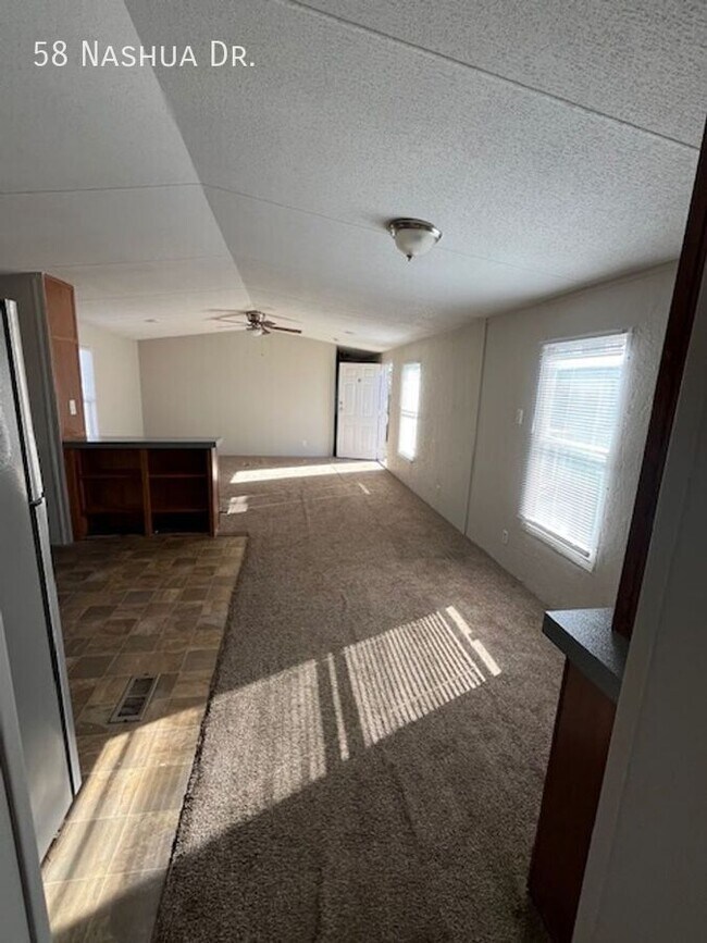 Photo - 58 Nashua Dr