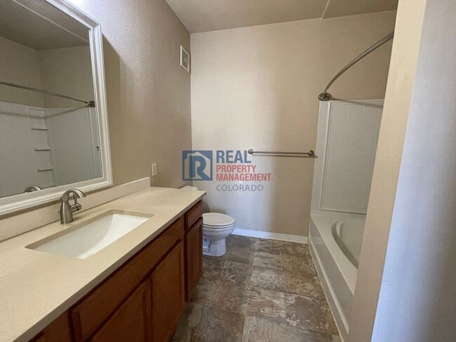 Photo - 18645 Stroh Rd Unit 1-207