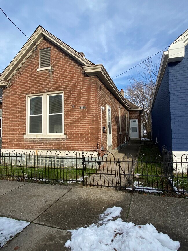 Photo - 422 Lehmer St