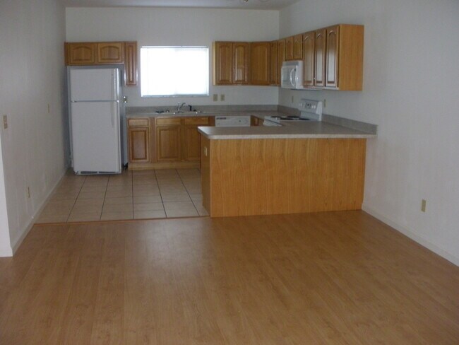 Photo - 825 Anastasia Blvd