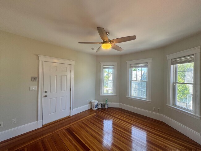 Photo - 86 Morrison Ave Unit 3