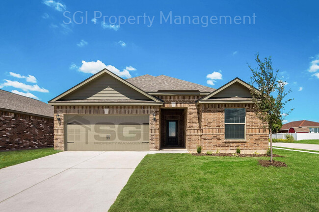 Photo - 412 Harbor Oaks Dr House