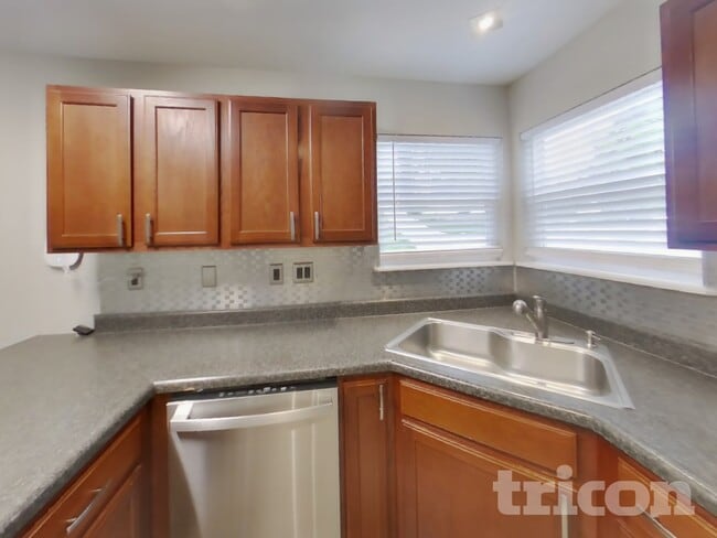 Photo - 539 Great Oaks Meadow Dr