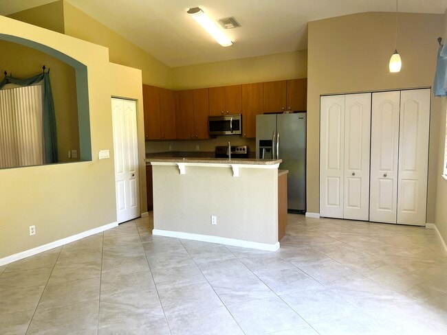 Photo - 6120 Spring Lake Terrace