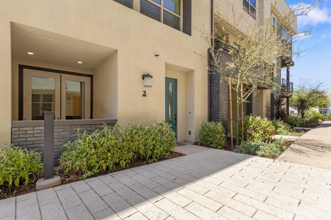 Photo - 1890 Cosmopolitan Ln