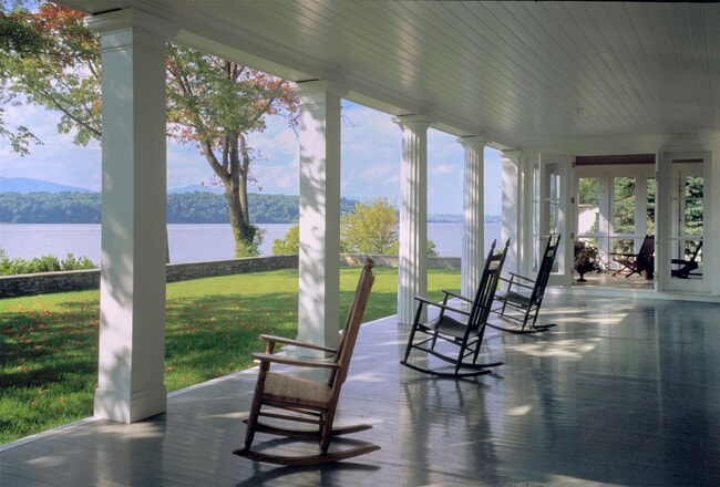 Photo - 7 Steamboat Dock Ln