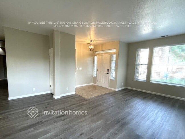 Photo - 869 Lariat Loop