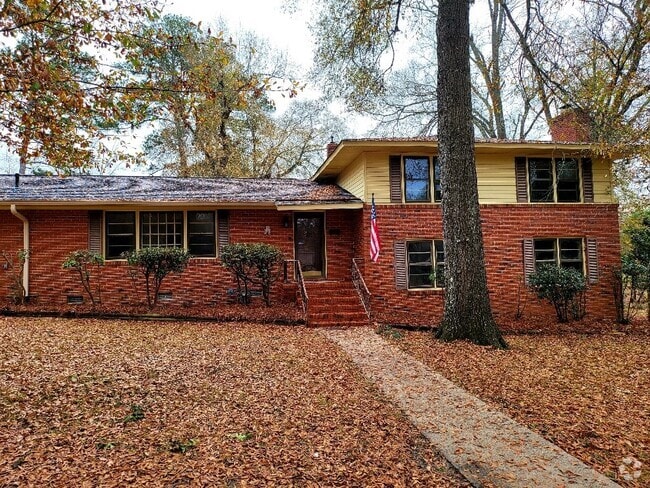 Building Photo - 109 Evergreen Ln Rental