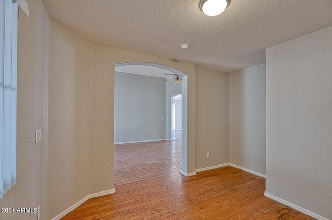 Photo - 10783 W Edgemont Ave