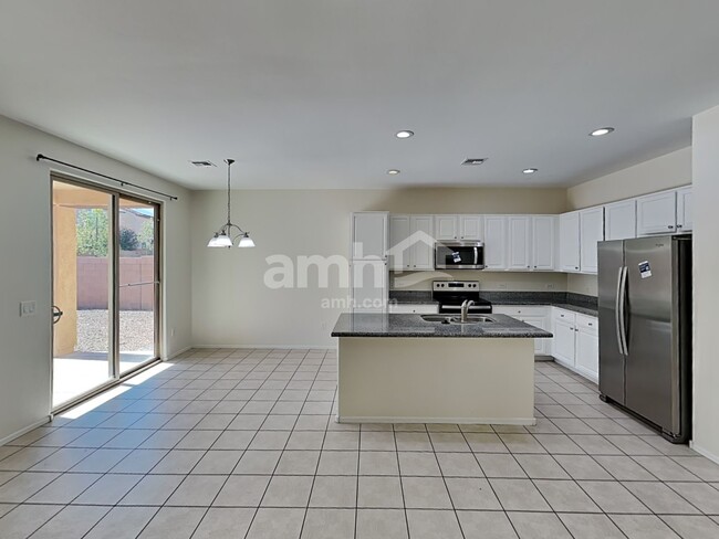 Photo - 207 W Calle Matraca