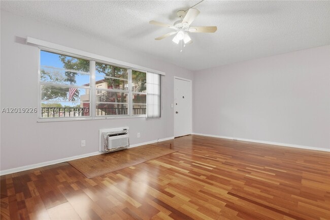 Photo - 151 SW 134th Way Unit 206N