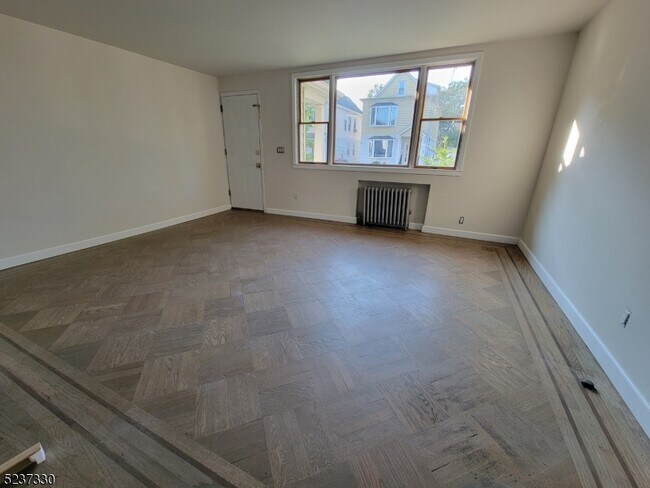 Photo - 141 Mahar Ave Unidad 1