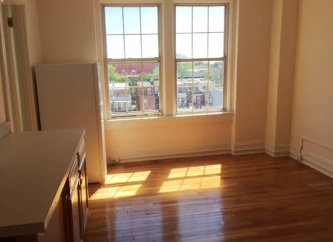 Photo - Wyman Towers