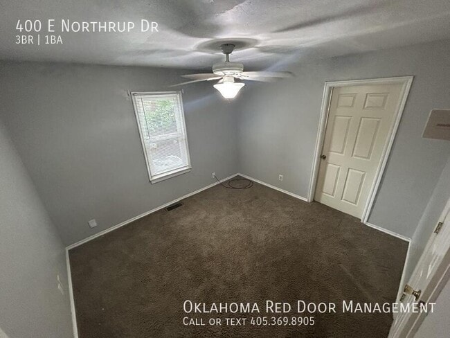 Photo - 400 E Northrup Dr
