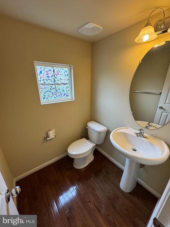 Photo - 105 Domino Ct