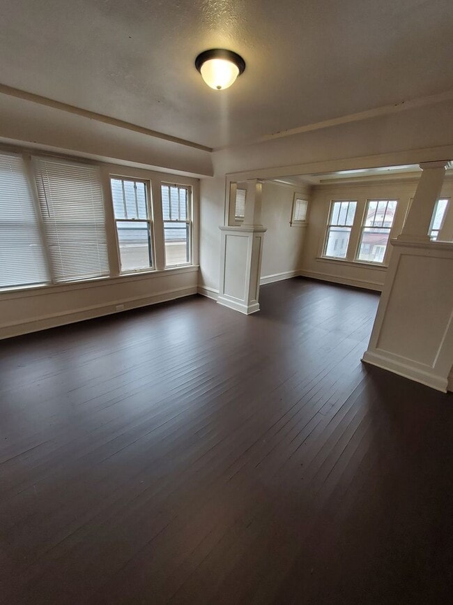 Photo - 3736-3738 N 17th St. Unit 3738 (Upper)