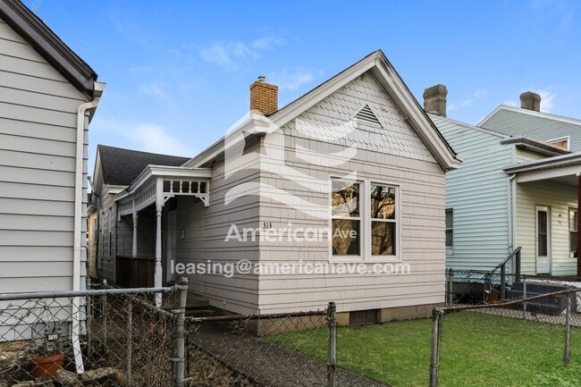 Photo - 313 E 16th St