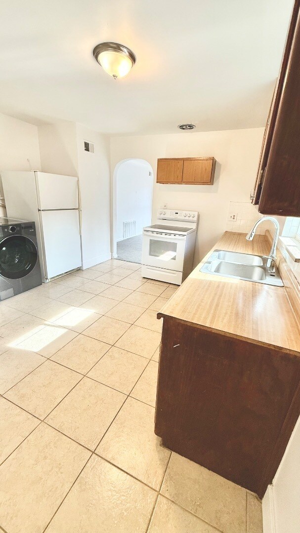 Photo - 3631-3637 S Sherman St - 3637