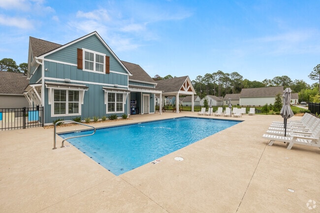Stone Ridge Cottages - Pool