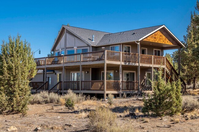 Photo - Beautiful Home in the Country with Views, ...