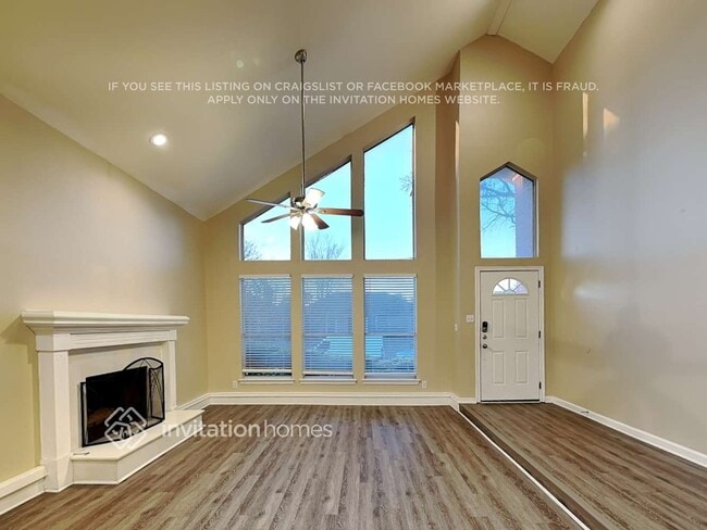 Photo - 2043 Hearthstone Dr