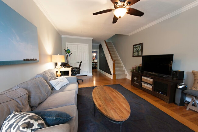 Photo - 1809 Lovering Ave