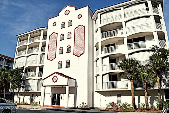 Building Photo - 801 Del Rio Way Unit 502