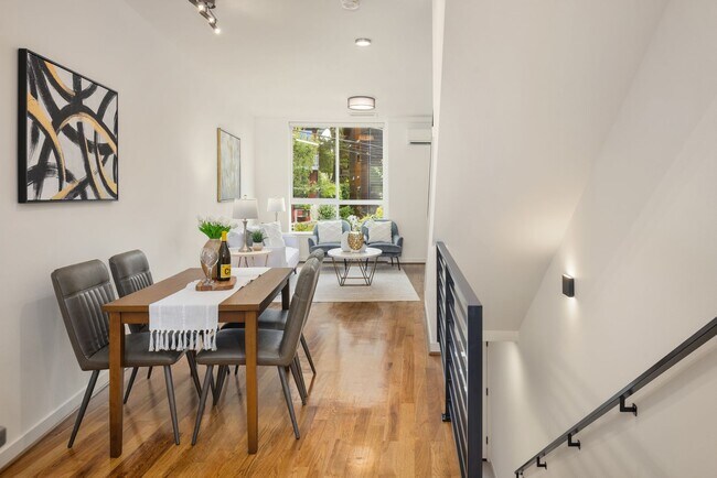 Photo - 7439 Latona Ave NE