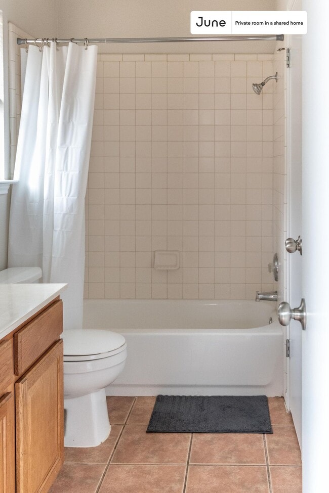 Photo - Room in Shared 5 bed/2 bath home Unit C