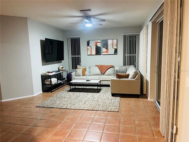 Photo - 5105 44th St W