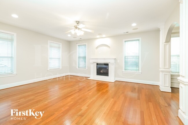 Photo - 3310 Lucy Dr