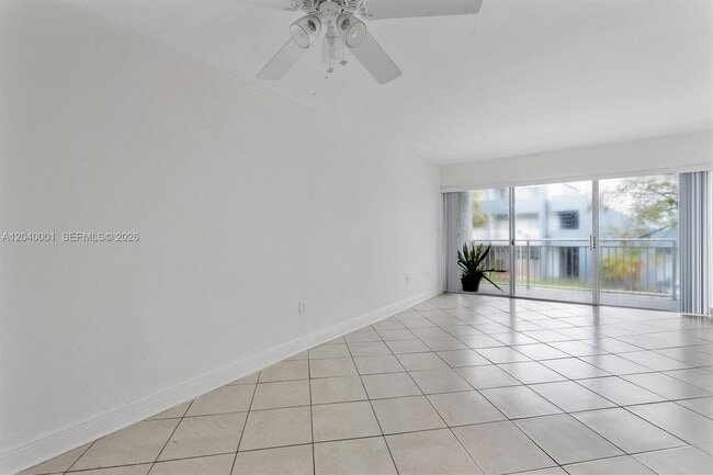 Photo - 9369 Fontainebleau Blvd Unit J225