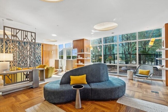 Photo - 77 Hudson St Unit 1401