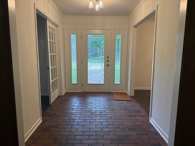 Photo - 1601 Skyline Dr