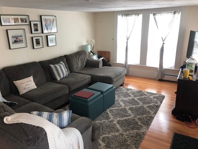Building Photo - 57 Henry Ave Unit - Rental