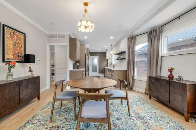 Photo - 1458 Virginia Park St