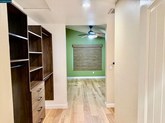 5301 Concerto Cir