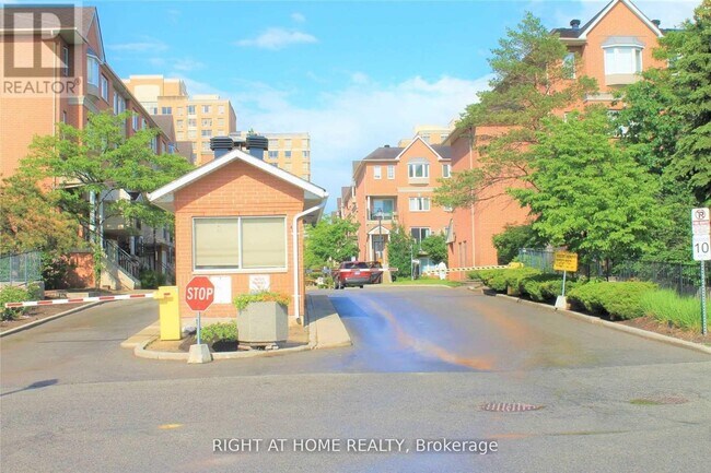 Photo - 1883 McNicoll Ave Unit 519