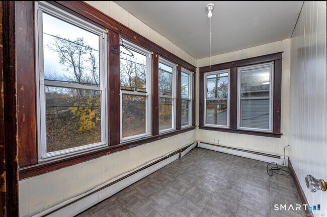 Photo - 146 Charles St Unit 2