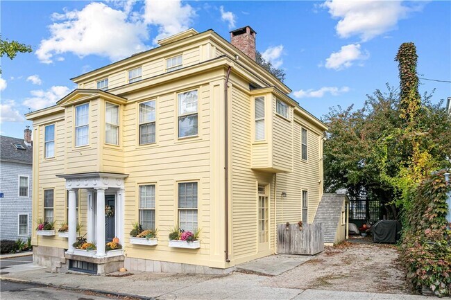 Building Photo - 70 Church St Unit 3 Rental