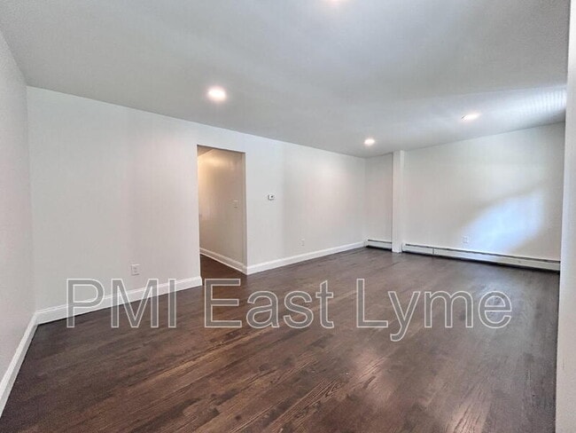 Photo - 54 Roath St Unidad Apt 1