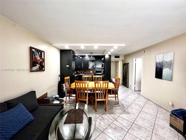 Photo - 1817 S Ocean Dr Unit 823