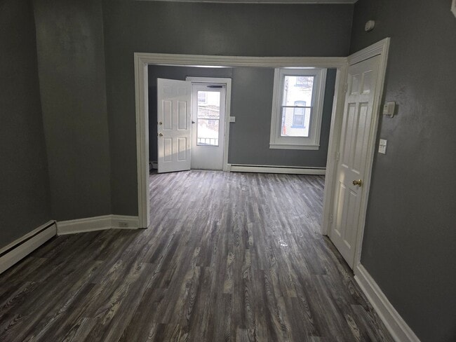 Photo - 56 W Garrison St