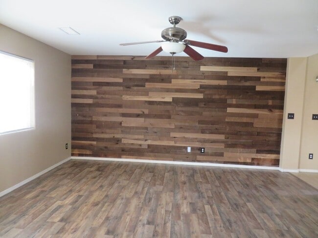 Photo - Clean 3 Bedroom, 2.5 Bath Home for Rent